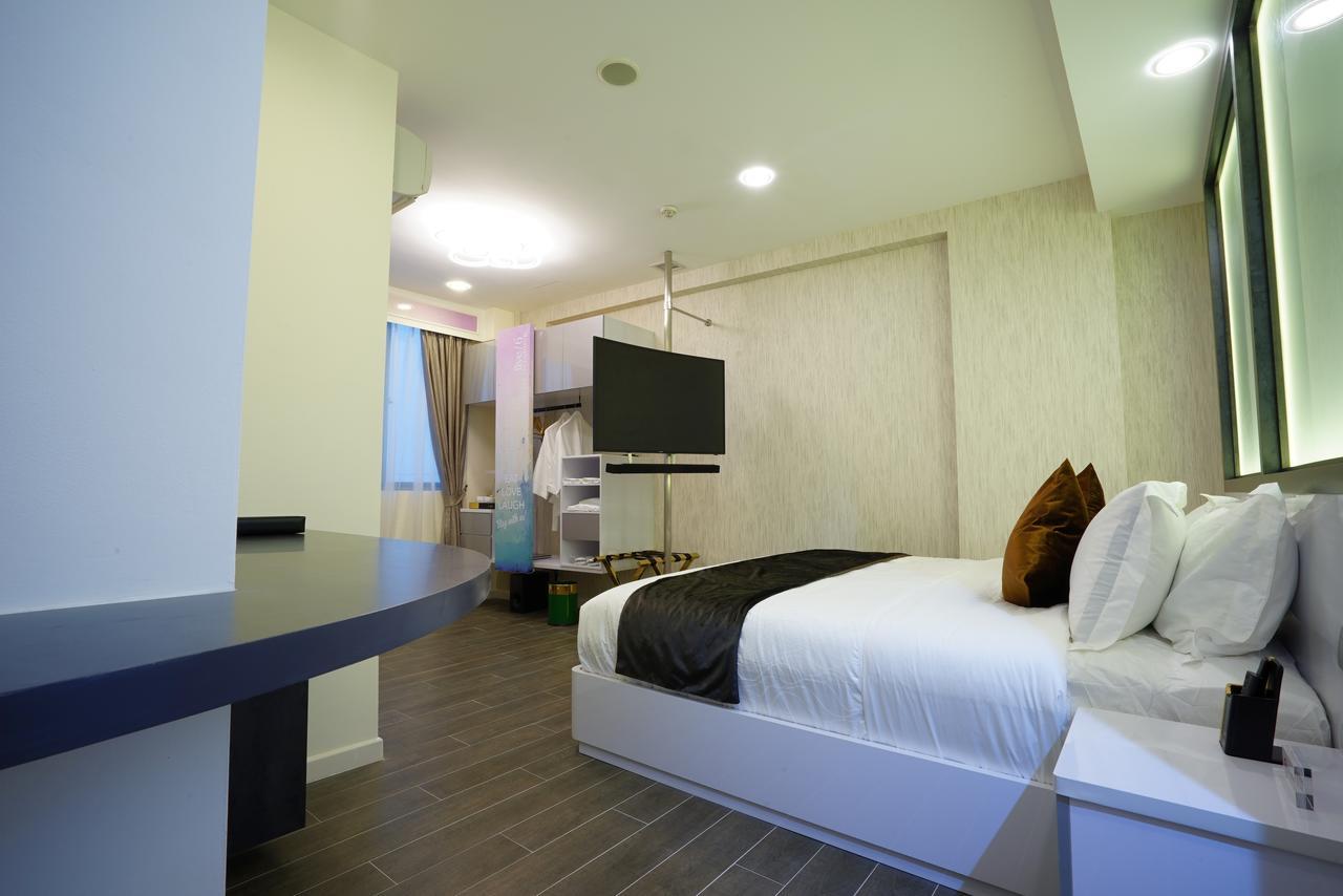 Five6 Splendour Hotel