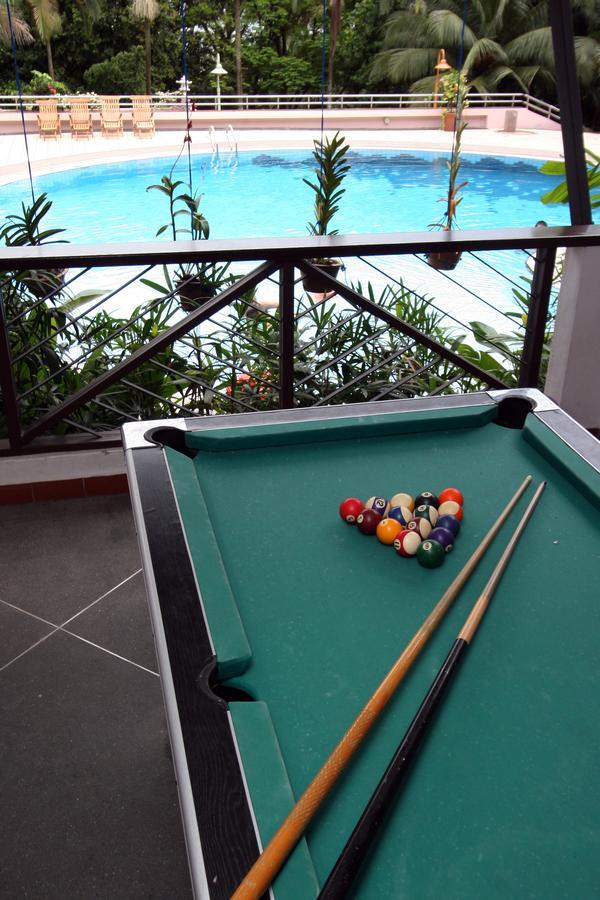 Resort Costa Sands Sentosa Kampung Hut