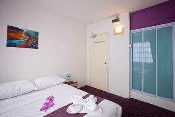 Hotel Meriton Singapore