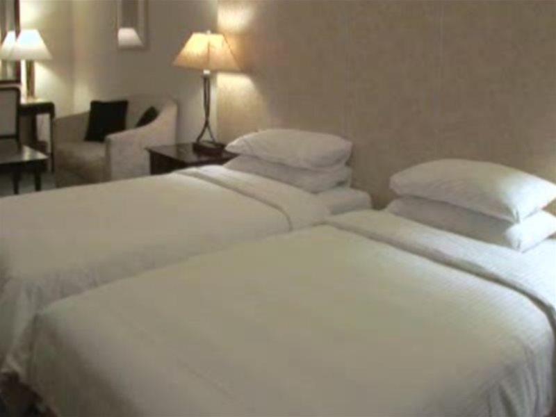 Copthorne Orchid Hotel