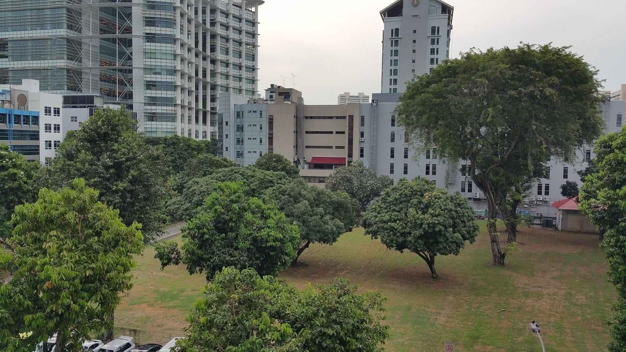 85 Garden Hotel 2*
