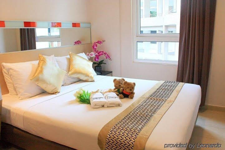 Hotel Fragrance - Oasis Singapore