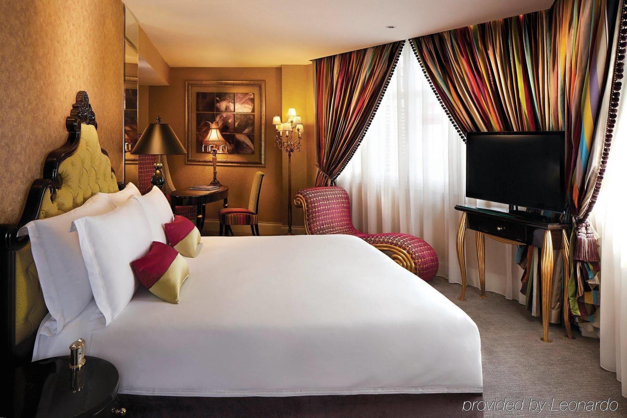 Hotel The Scarlet Singapore