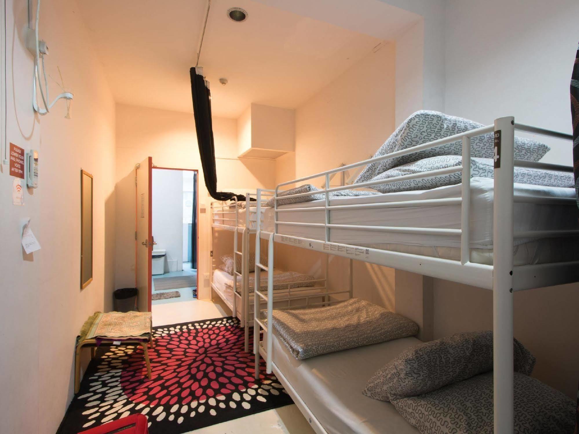 Hostel Drop Singapore