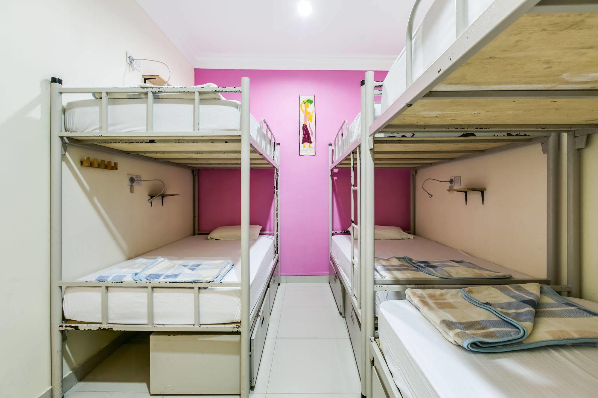 Mitraa * Singapore