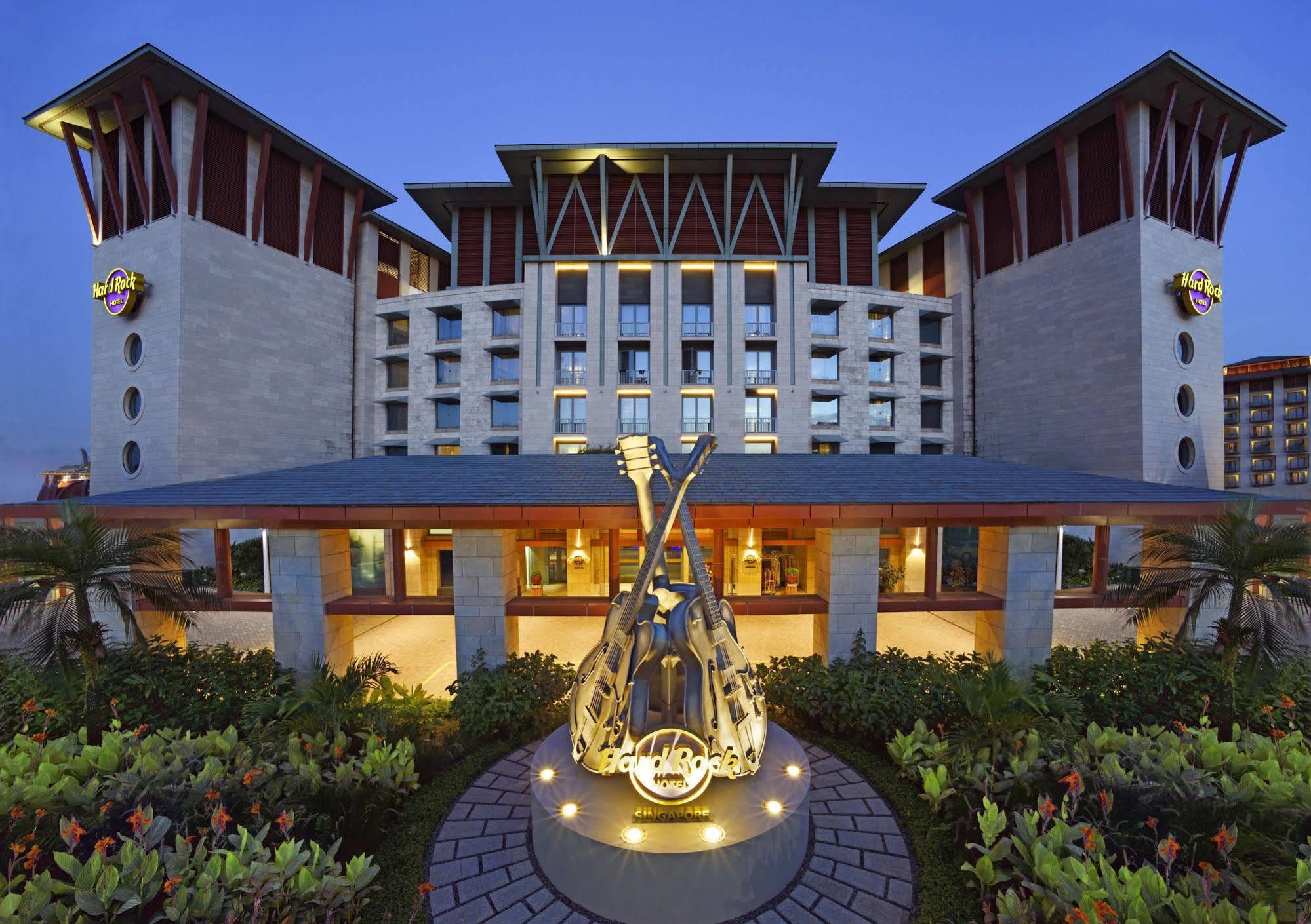 Resorts World Sentosa - Hotel Resort 5*