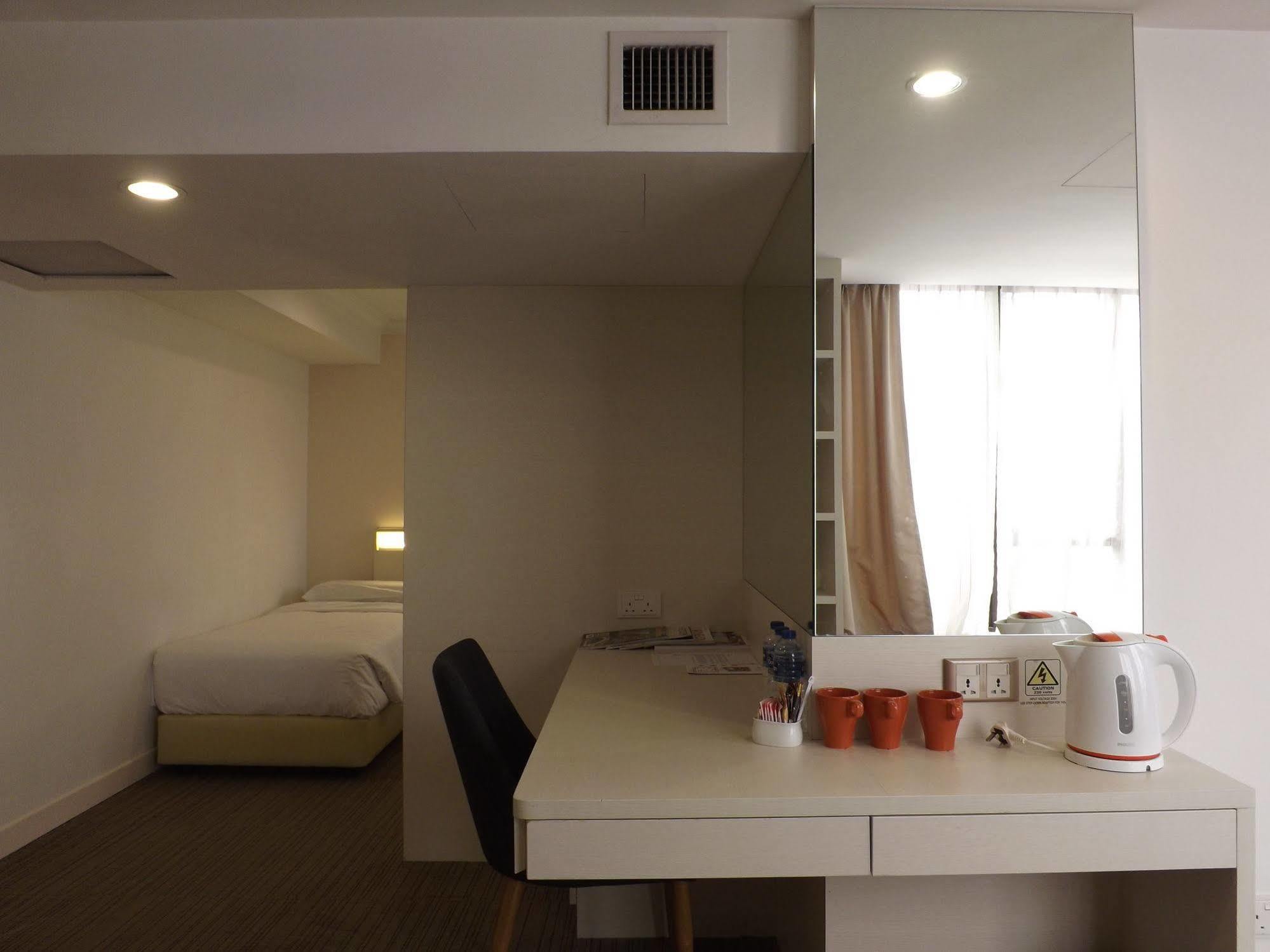 Ymca One Orchard Hotel