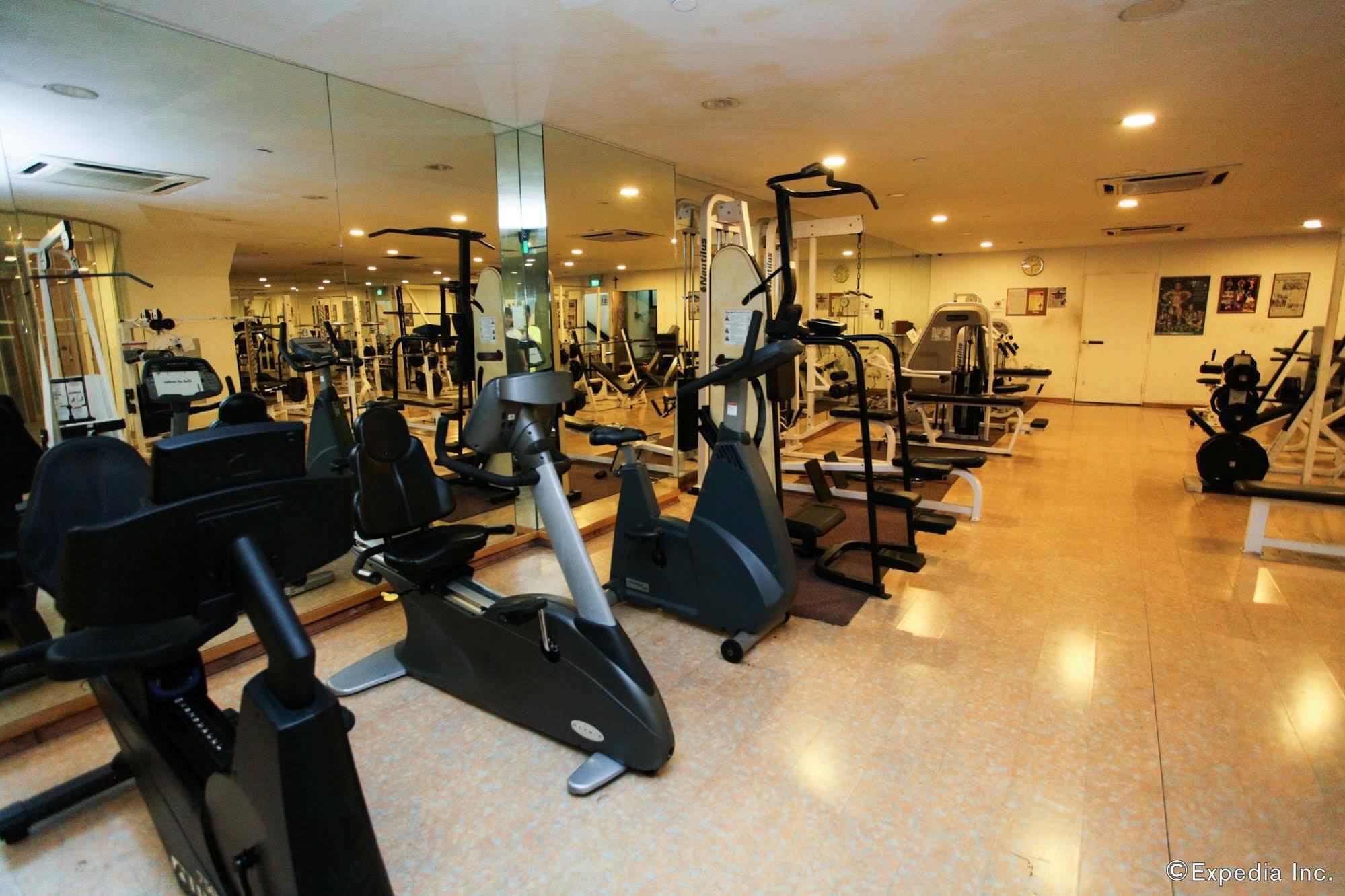 Ymca One Orchard Hotel 3*