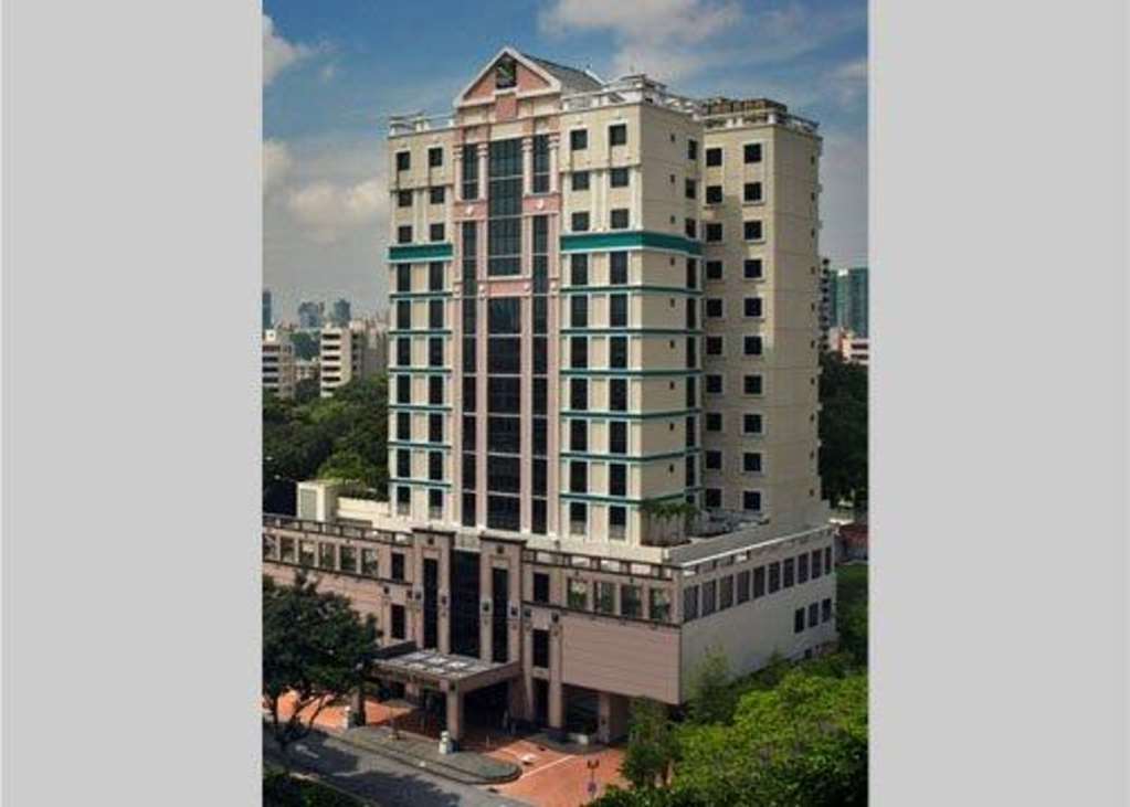 Express & Novena, An Ihg