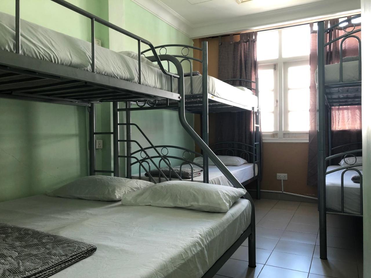 Hostel Snooze @dickson Road