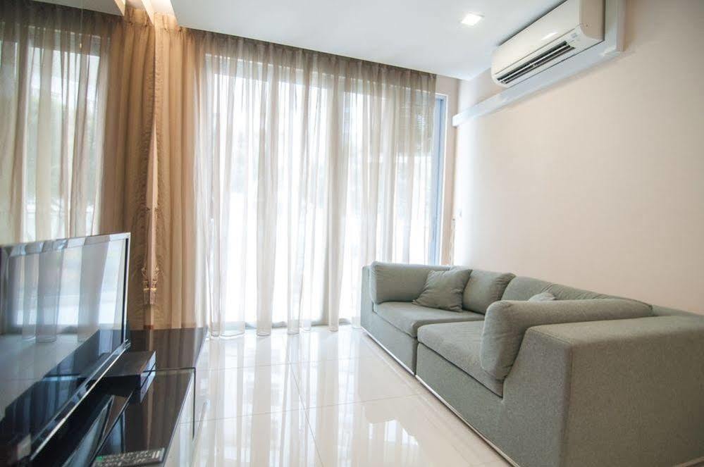 Ace Aparthotel