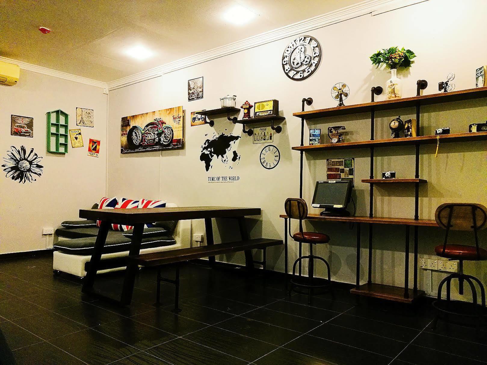 Hostel Urban Hostel