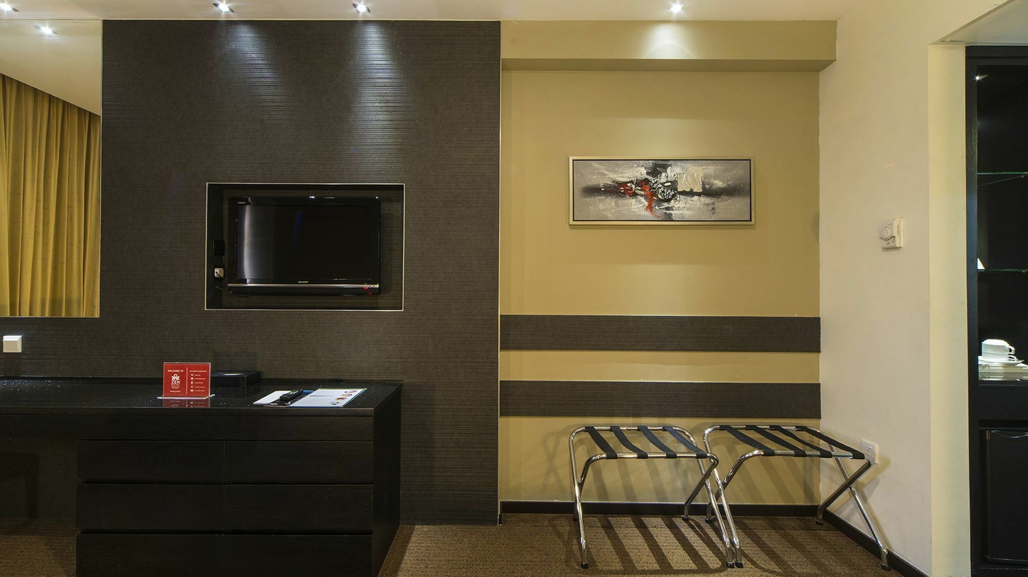 Zen Novena Hotel 4*