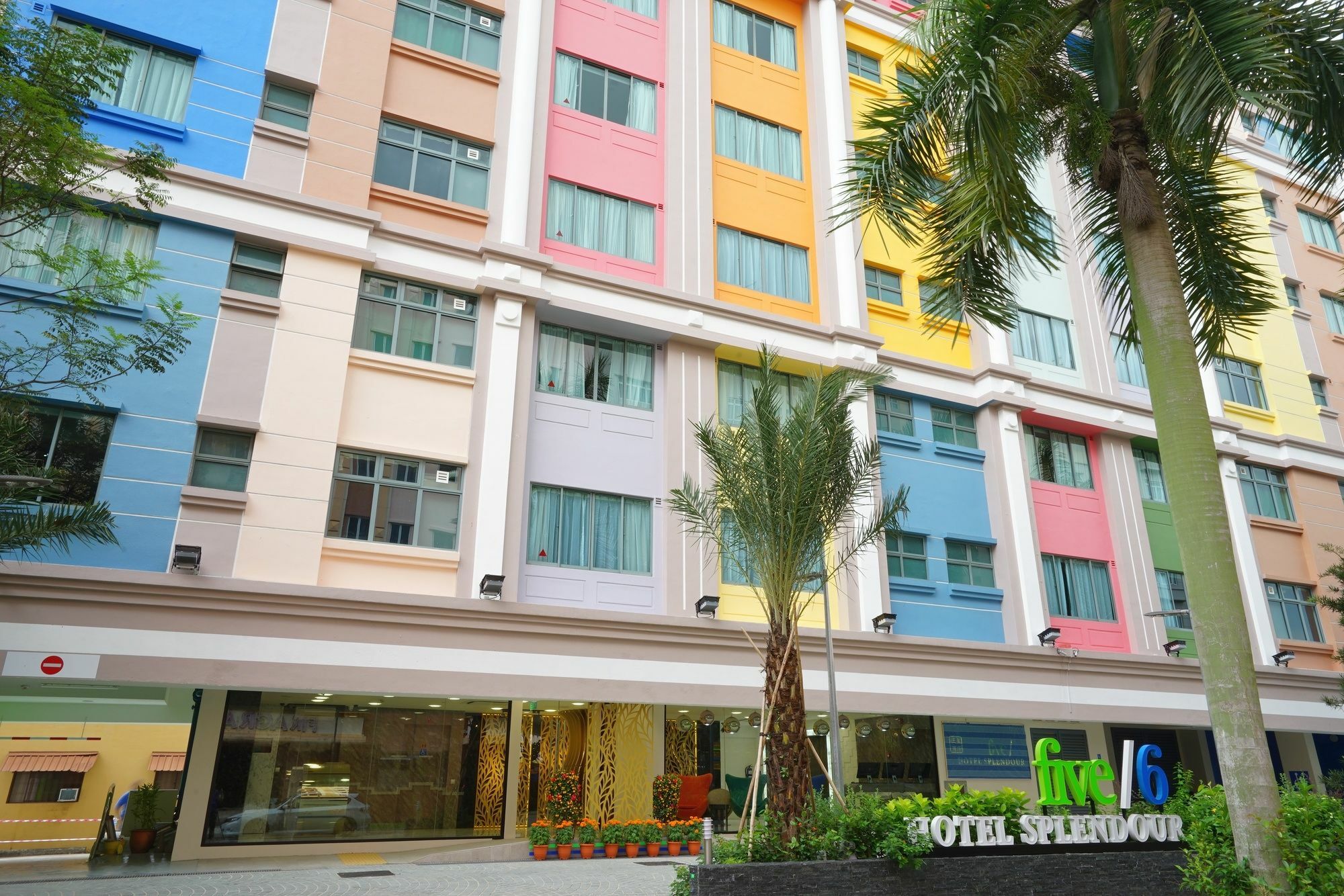 Five6 Splendour Hotel
