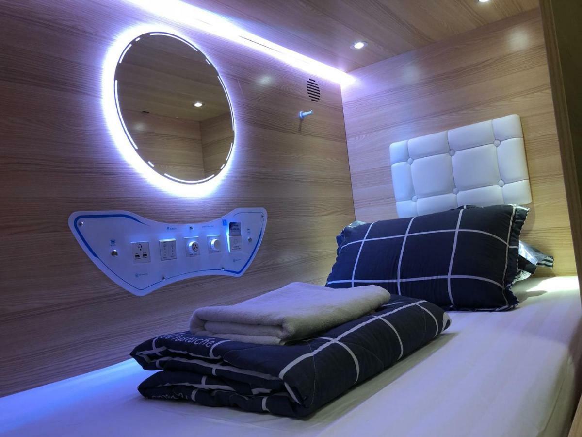 Capsulepod@aljunied * Singapore