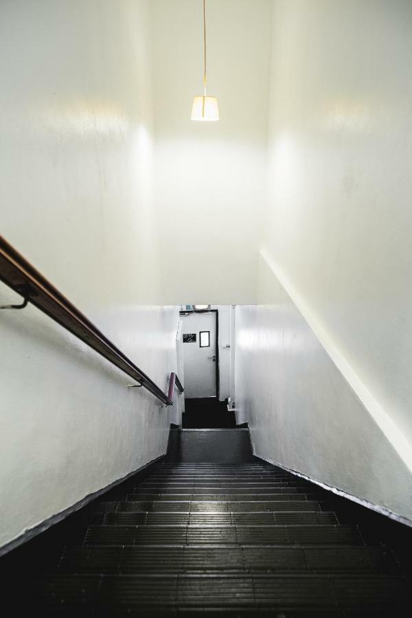 Capsule hotel Jamilla Boutique Singapore