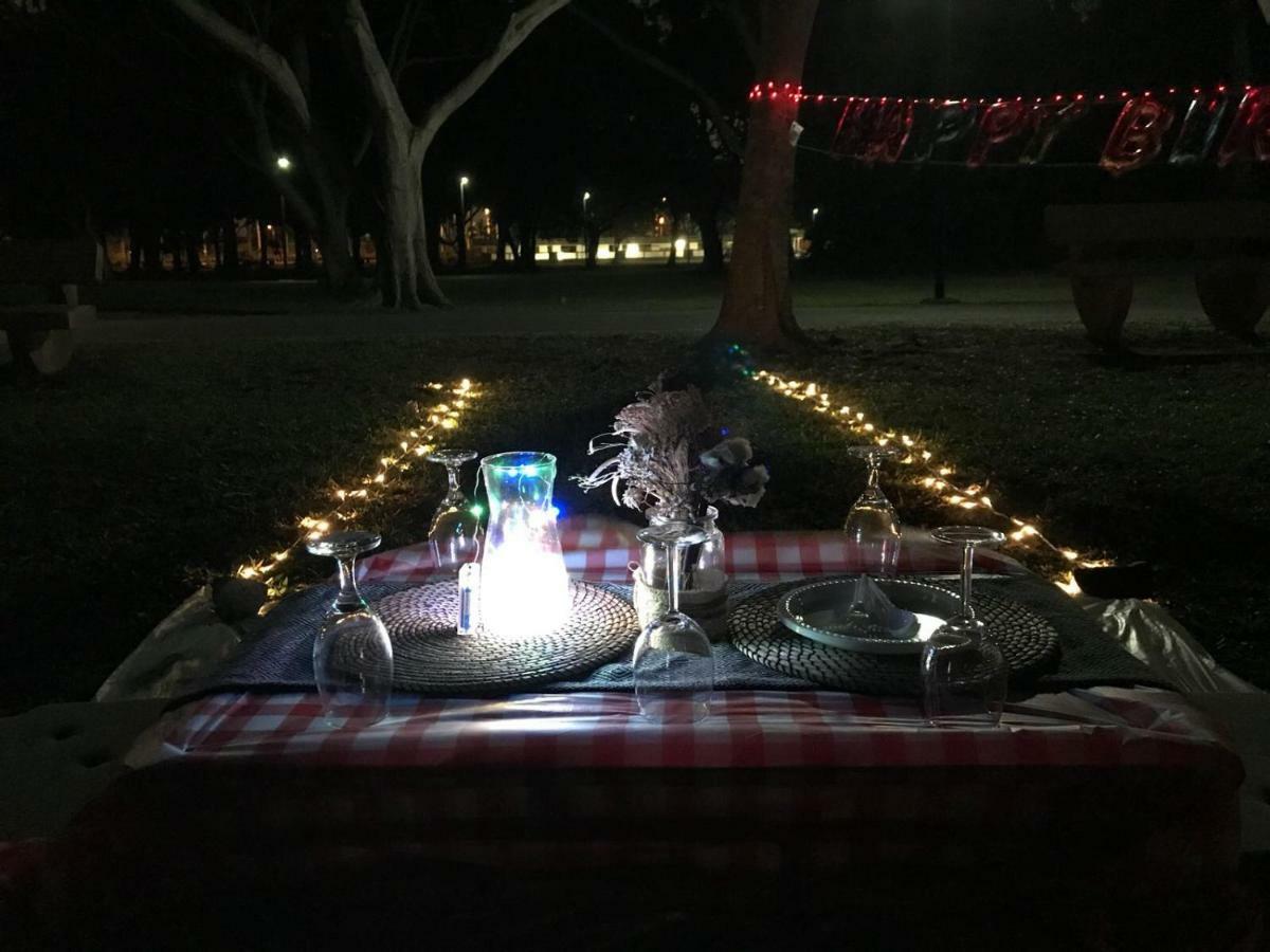 Glamping Kaki - Medium Bell Tent Luxury tent