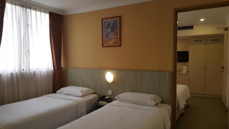 Ymca One Orchard Hotel 3*