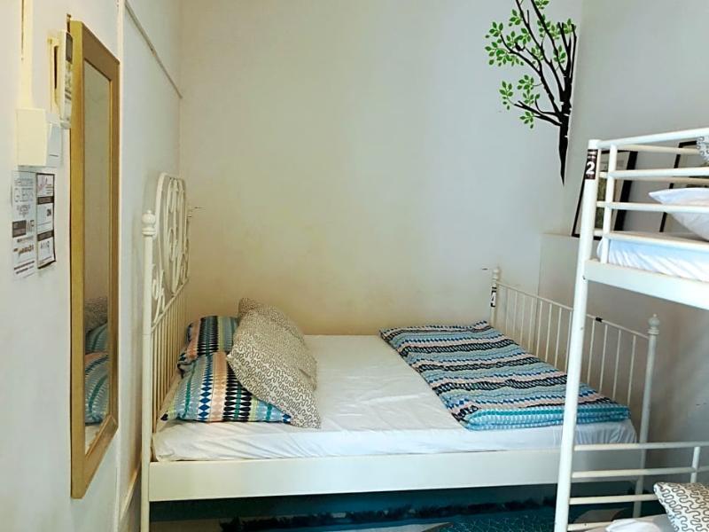 Hostel Drop Singapore
