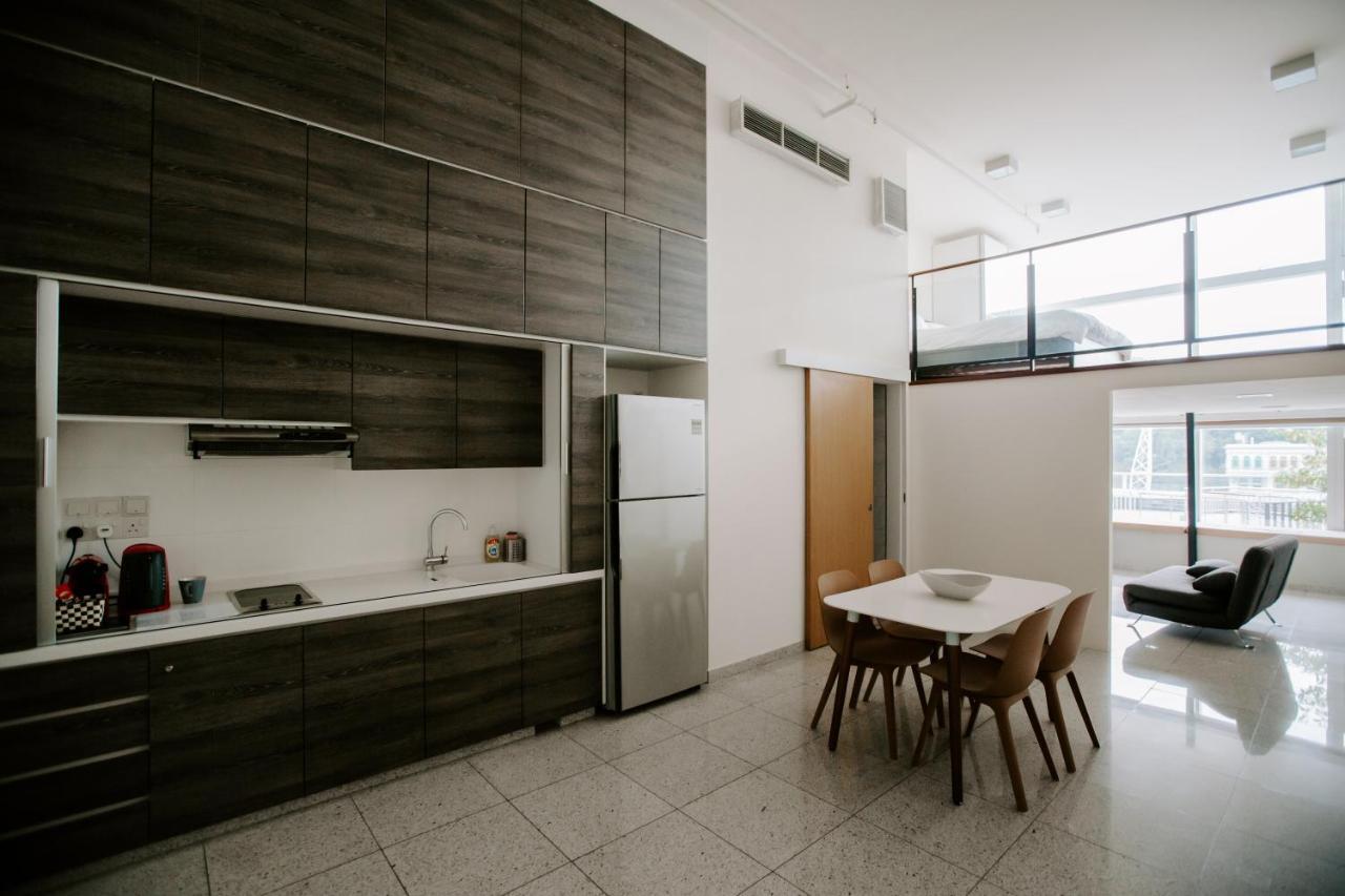 Aparthotel Cayden Riverfront Residences 4*