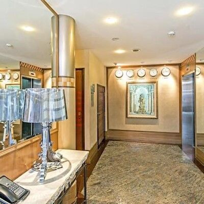 81 Premier Hollywood Hotel Singapore