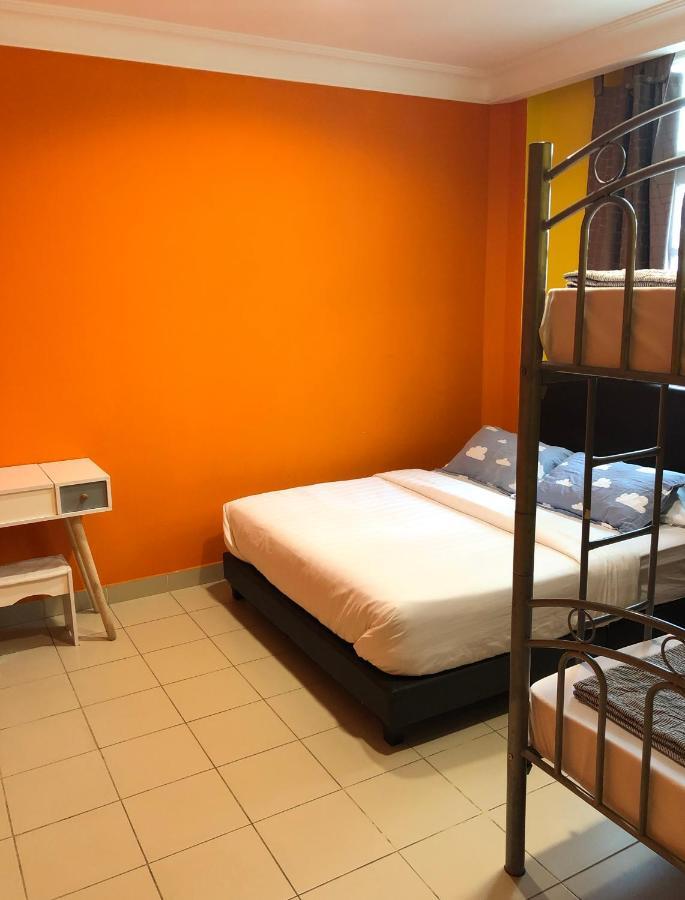 Hostel Snooze @dickson Road