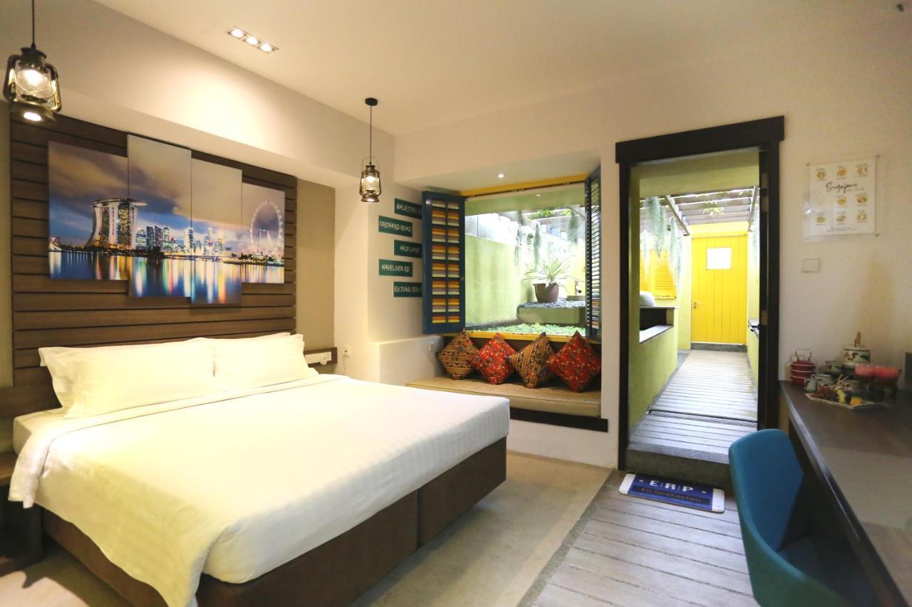 Hotel Furama Riverfront
