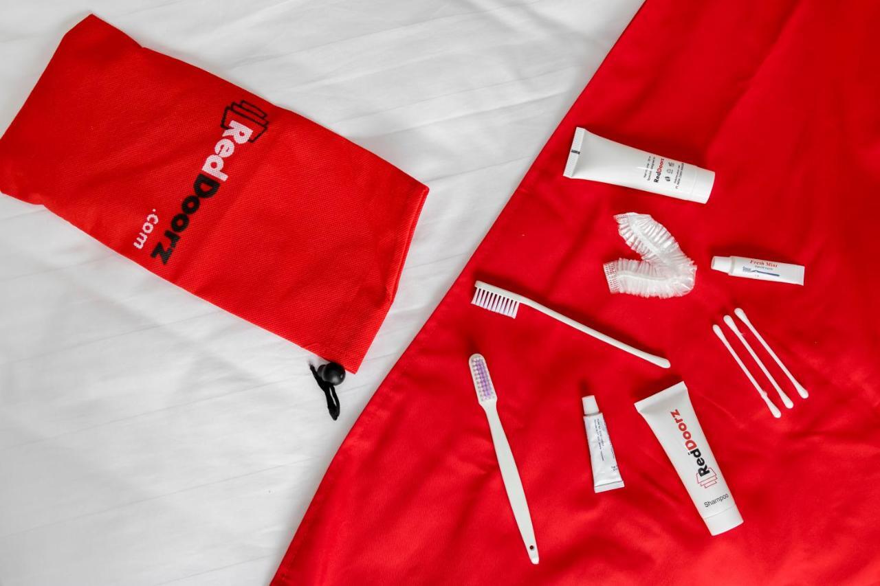 Reddoorz Premium @ Balestier Hotel Singapura