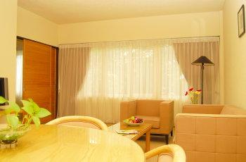 Copthorne Orchid Hotel