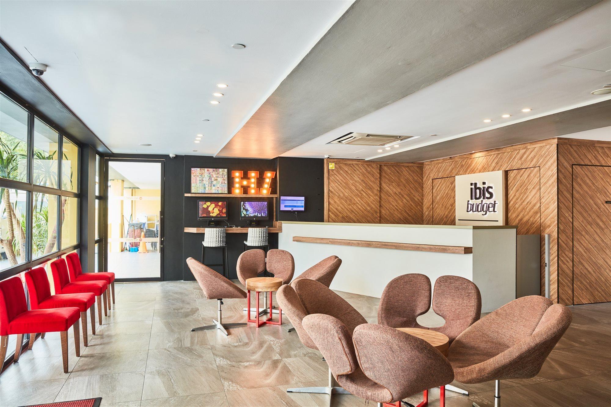 Ibis Budget Pearl 2* Singapore