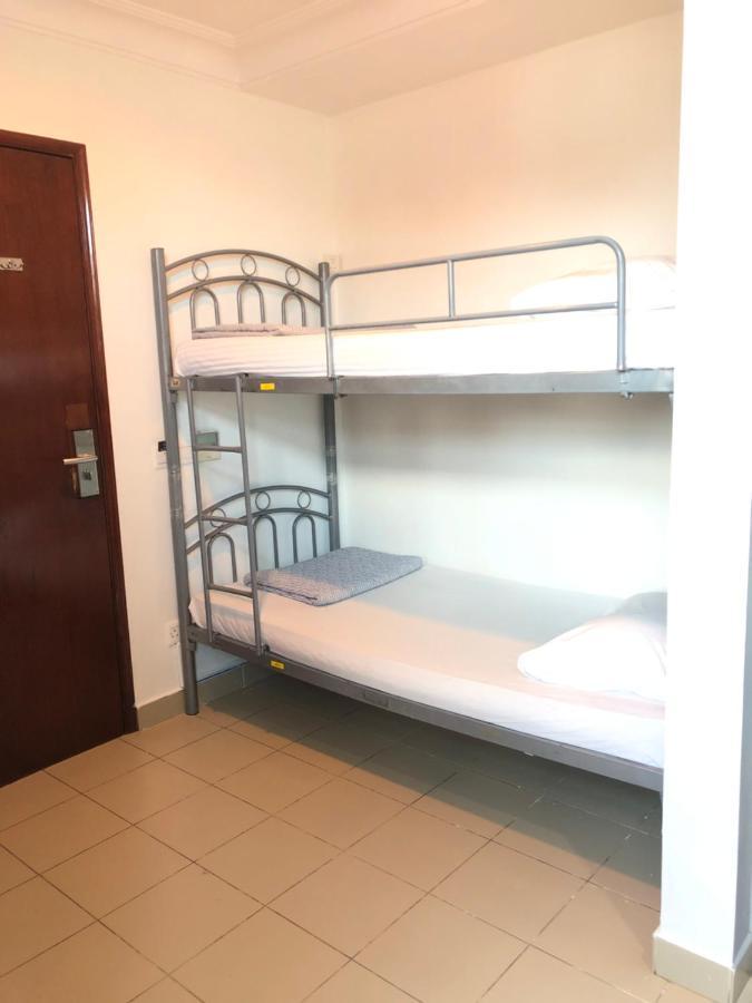 Hostel Snooze @dickson Road *