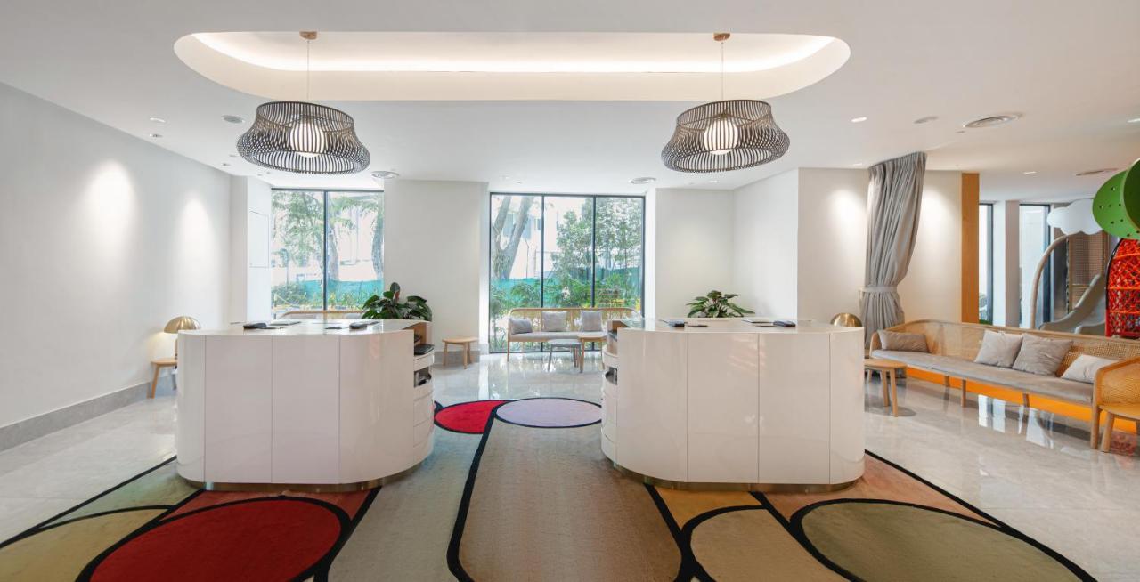 Furama Riverfront Hotel
