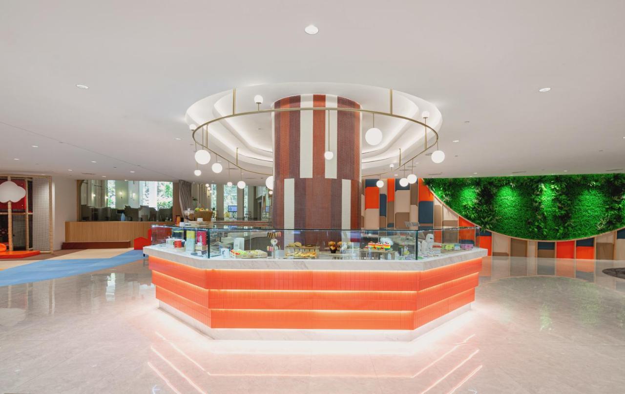 Hotel Furama Riverfront