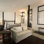 Labrador Villa (Adults Only)