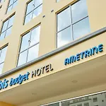 Ibis Budget Singapore Ametrine