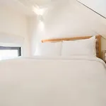 South Buona Vista Loft Studio Suites Serviced Apartment
