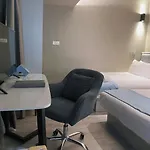 Hotel Calmo Bugis