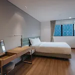 Novotel Living Singapore Orchard