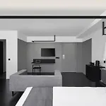 Hotel Mono