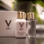 V Hotel Bencoolen