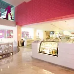 Hotel Re! @ Pearl\'S Hill