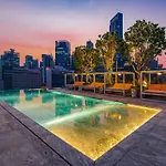 Mondrian Singapore Duxton
