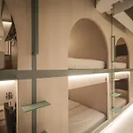 Jyu Capsule Hotel