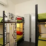 Rain Forest 149 Hostel