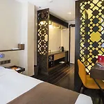 Zen Premium Outram Park