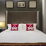 Zen Rooms Chinatown