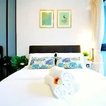 Luxury 2Br Business Executive