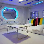 Galaxy Pods @ Chinatown