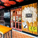 Beds And Dreams Inn @ Chinatown 2