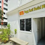 Happy Snail Hostel